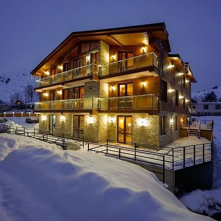 Pine Chalets By Ka Group Gudauri Bagian luar foto
